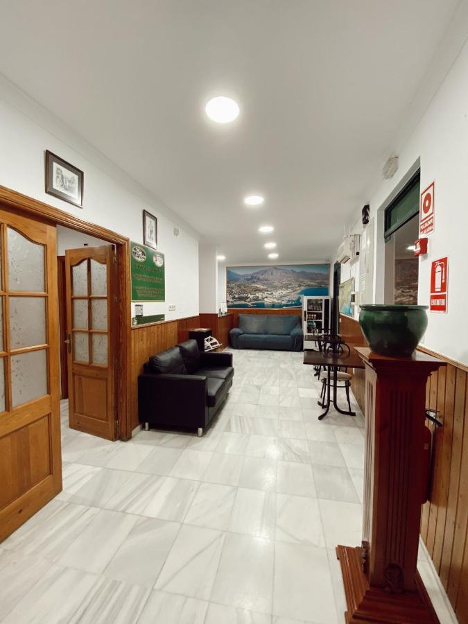Hostal El Molino Марбеля Екстериор снимка
